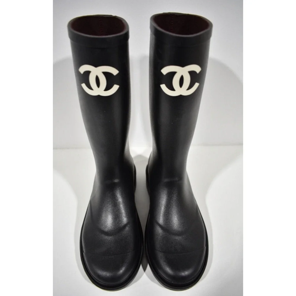 Chanel REV Black White Caoutchouc CC Logo High Pull On Rubber Rain Boots 39 - Picture 8 of 12